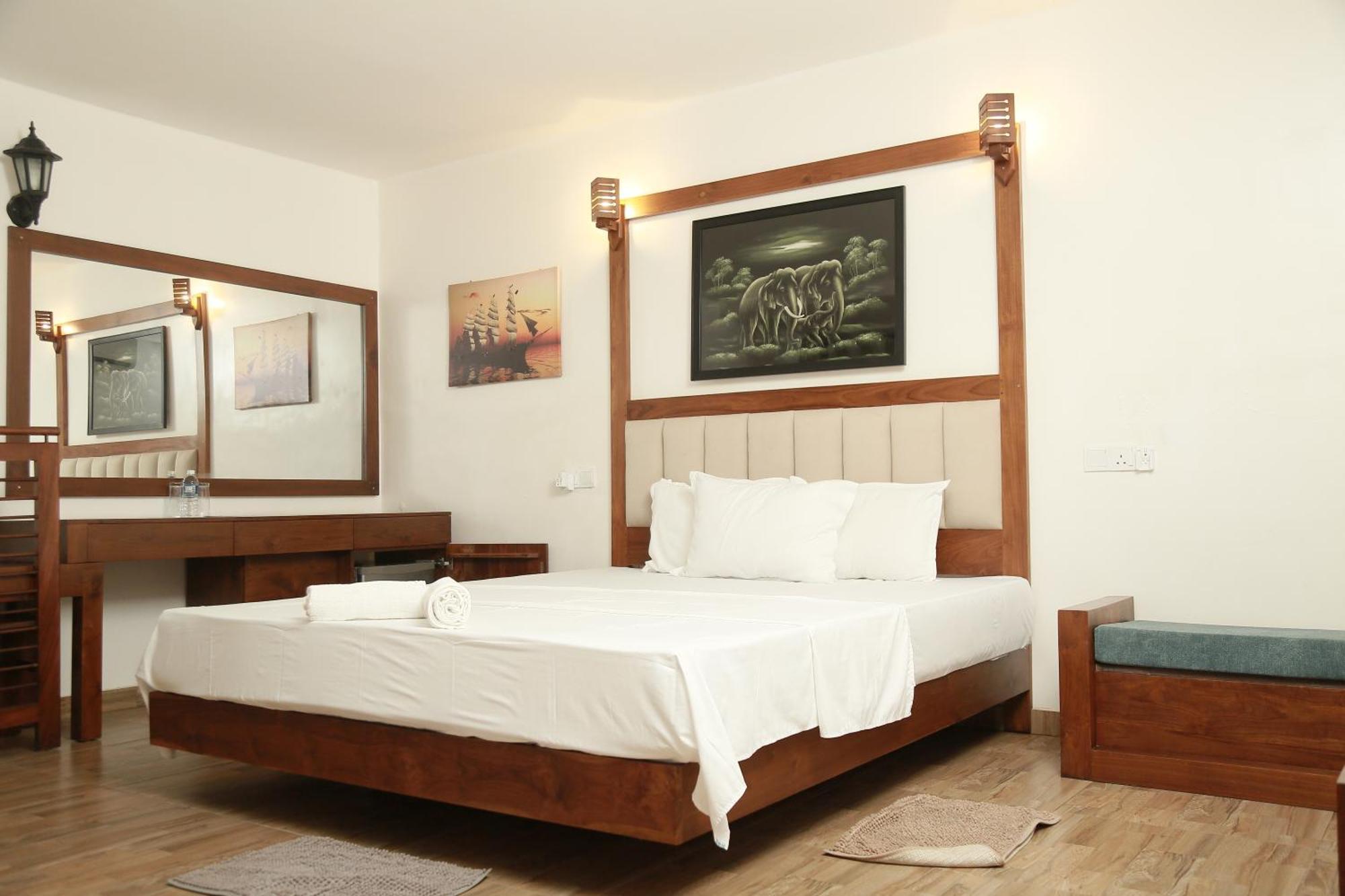 New Ocean Hill Hotel Hikkaduwa Εξωτερικό φωτογραφία